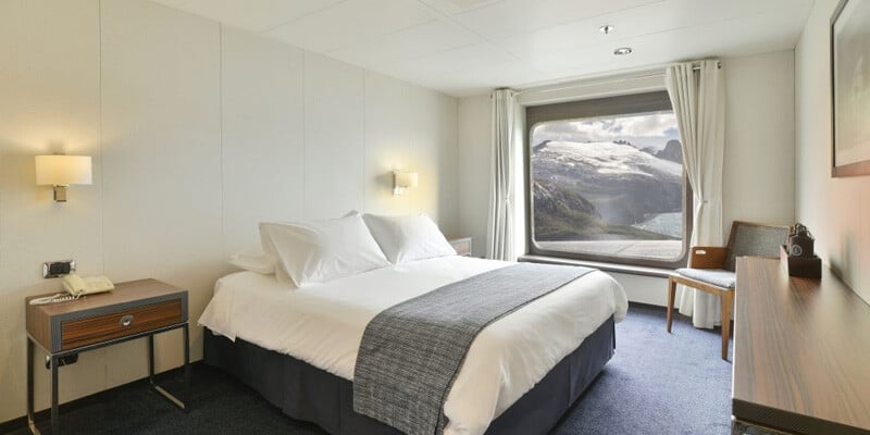 cruceros-australis-Cabina-AA-detalle
