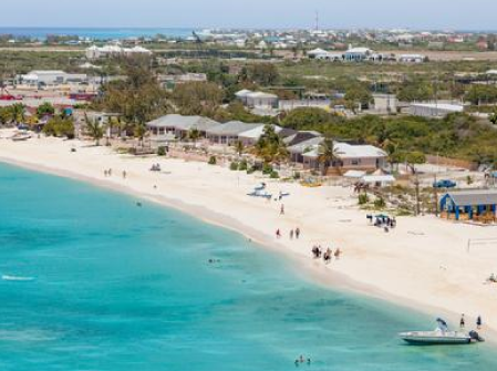 F.-Lauderdale-Roundtrip.-Caribe-Occidental-con-Turk-&-Caicos,-Jamaica