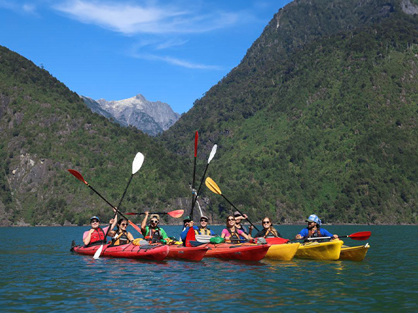 Tawa-Refugio-Experiencias-kayak-2
